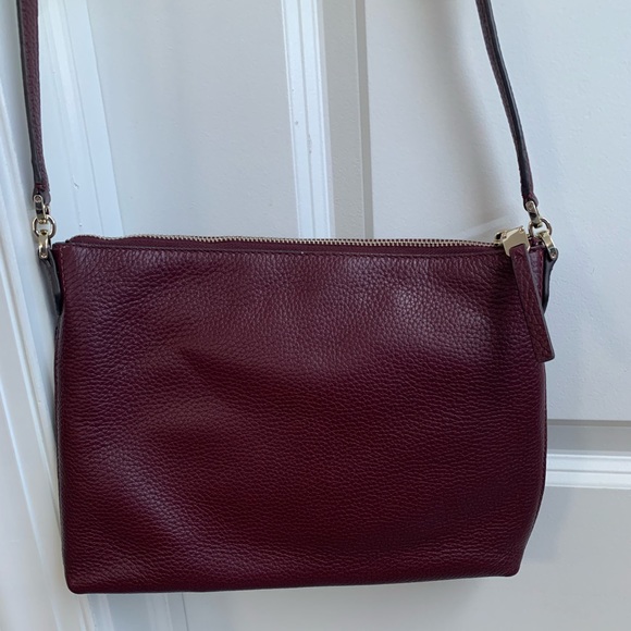 NWOT Kate Spade New York Polly Medium crossbody in cherrywood - Picture 3 of 6